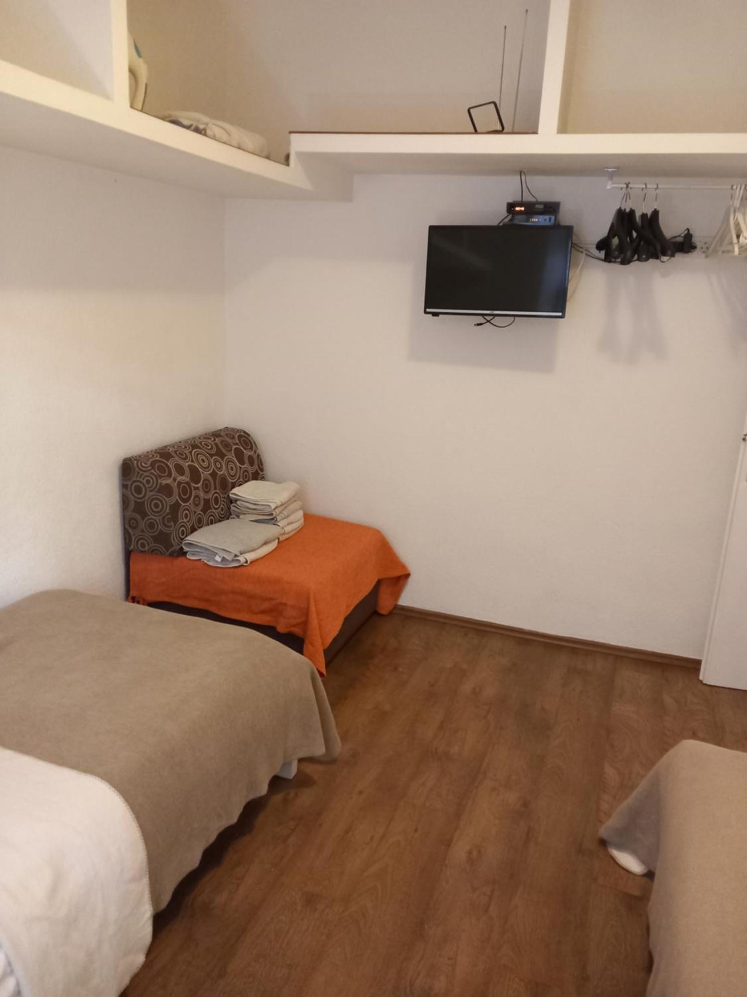 Apartment Ferienwohnung Pola Esterno foto